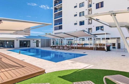 Rockingham Apartment | This luxury apartment located on the first floor