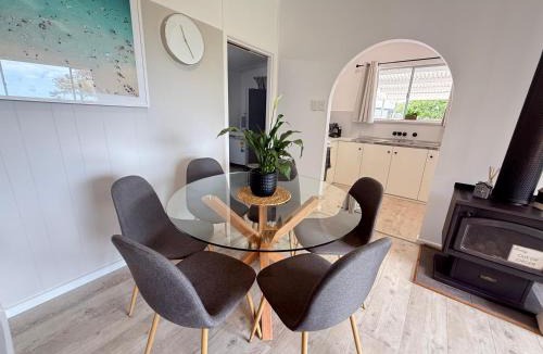 Dalrymple House | Three by the Sea-Stansbury