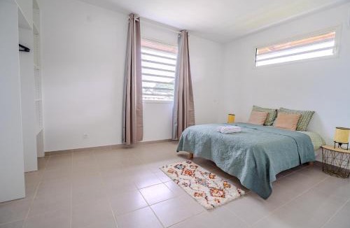 Remire Montjoly Apartment | Ti'Paradis Rémire - 2 chambres - 5 min de la Plage - Wifi - Balcon - Adapté long séjour