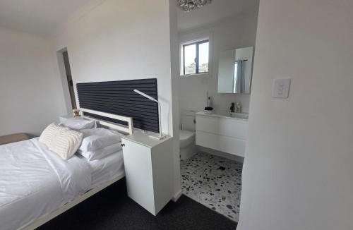 North Shields House | Tiatukia Beach House