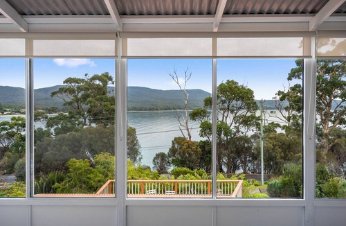 Adventure Bay House | Tide and Timber | Beachfront Escape in Adventure Bay