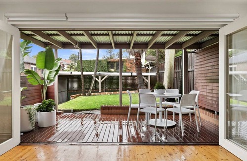 Drummoyne House | Timeless Elegant Abode: Spacious Home in Drummoyne (Pet Friendly)