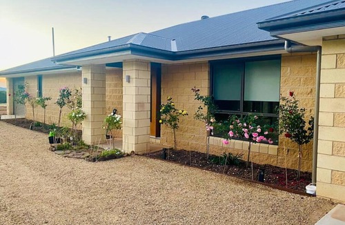 Tolmie House | Tolmie Villa 30 min from Mt Buller