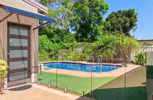 Shoal Bay House | Tomaree Road 58 Shoally Loft - Beautifully refurbished with pool, hot tub and a stroll to the beach