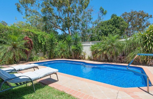 Shoal Bay House | Tomaree Road 58 Shoally Loft - Beautifully refurbished with pool, hot tub and a stroll to the beach