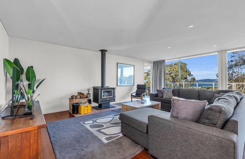 Merimbula Cabin | Top of Collins - When the view matters