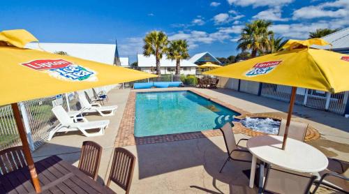 Torquay Hotel | Torquay Tropicana Motel
