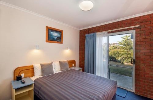 Torquay Hotel | Torquay Tropicana Motel