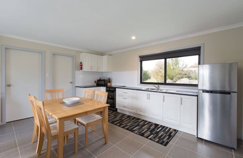 Jindabyne Cottage | Touchdown Cottages Eco-Cabins
