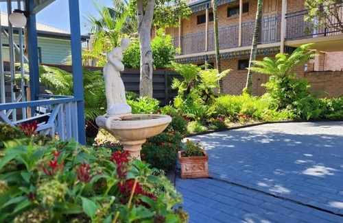Port Macquarie Hotel | Town Beach Motor Inn