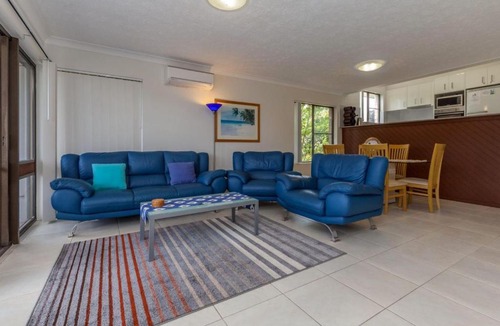 Nelson Bay Apartment | Tradewinds Unit 3 110 Victoria Parade