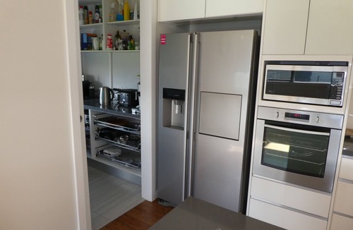 Venus Bay House | Tranquil Getaway Wifi Netflix and Pet friendly