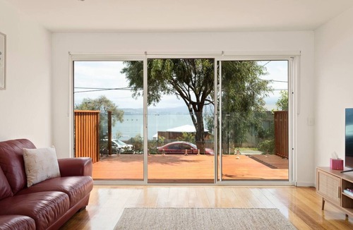 Opossum Bay Cottage | Tranquil Tides Garden Cottage Perfection