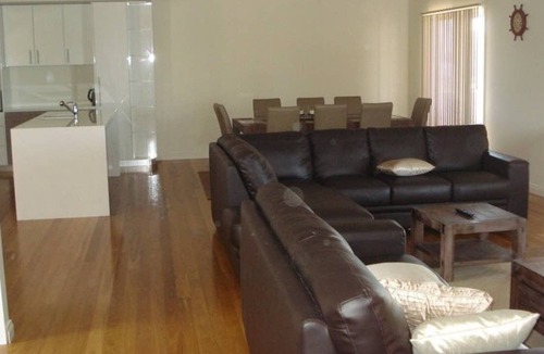 Goolwa North House | Tranquil Views - Waterfront Goolwa North
