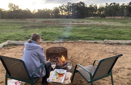 Crossman House | Tranquility on 10 acres with Hotham River on your doorstep.