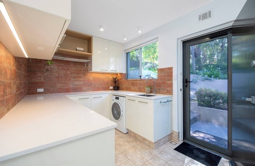Lesmurdie House | Tranquillity in the heart of the Perth Hills.