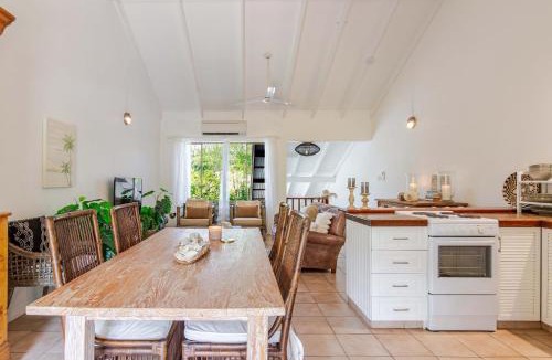 Port Douglas Villa | Treescape Hideaway Port Douglas - Near the beach