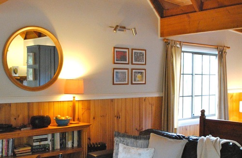 Blackheath Cottage | Tricklebeck Spa Cottage: Romantic wood cabin in peaceful location