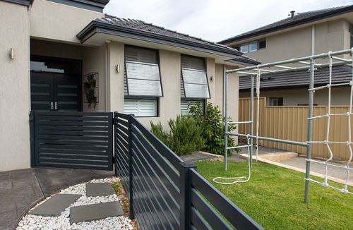 Trigg House | TRIGG BEACH HOUSE-Heated Pool-200m walk to Beach