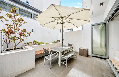 Rosebery House | Triplex Design Luxury Townhouse in Rosebery