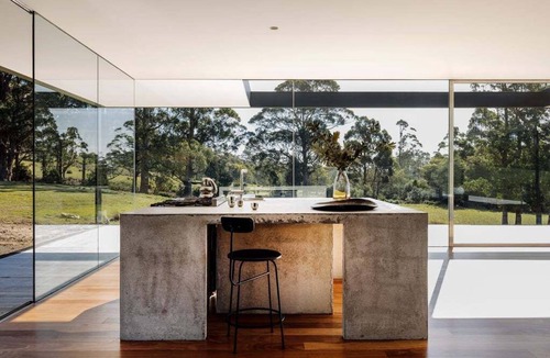 Koonya House | Triptych - The Glass House