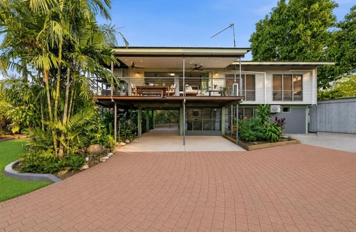 Rapid Creek House | Tropica Lookout - A Serene Coastal Pool House