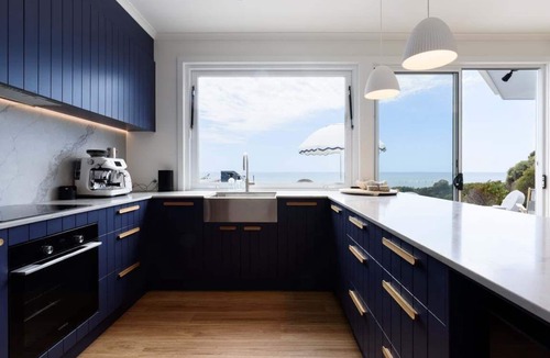 Weymouth House | True North, Weymouth.