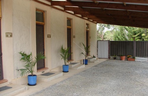 Jellicoe Hotel | Truro weighbridge motel