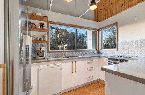 Lake Wangary House | Tucked amongst the gum trees, just moments from the beach, Greenly Beach House