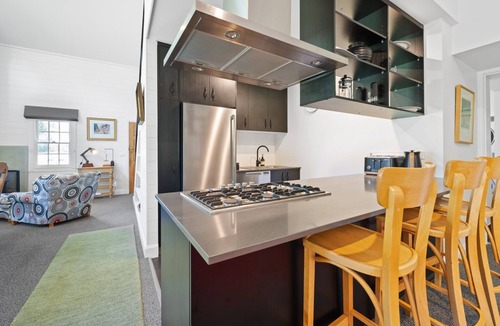 Crackenback House | Tukidale Cottage - 3BR Cottage l WiFi l Air-Con l Relaxing Location
