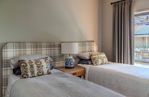 Acheron House | Two Rivers Lodge on the Goulburn River Acheron