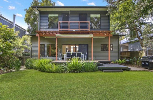Pearl Beach House | Two Waters by HolidayCo.