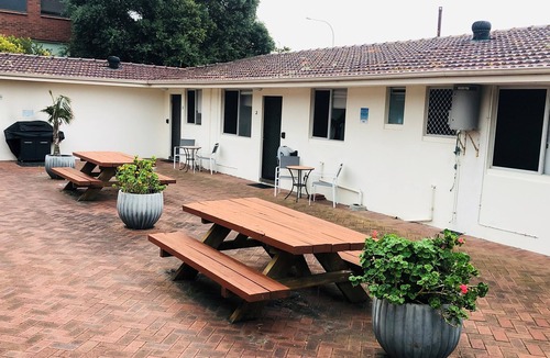 Middleton Beach Apartment | U3 Family friendly accommodation close to the beach