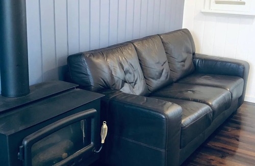 Daylesford Cottage | Uffington cottage ~ Daylesford ~sleeps up to 3