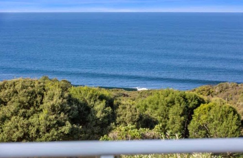 Jan Juc House | Ultimate Ocean Views - Pet Friendly sleeps 20