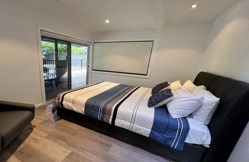 Umina Beach House | UMINA BEACH HOUSE - INGROUND POOL