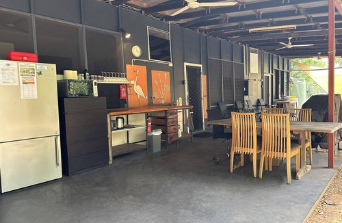 Wagait Beach Apartment | Unit 1 Golden Sands Retreat, Self-Contained Unit in Wagait Beach