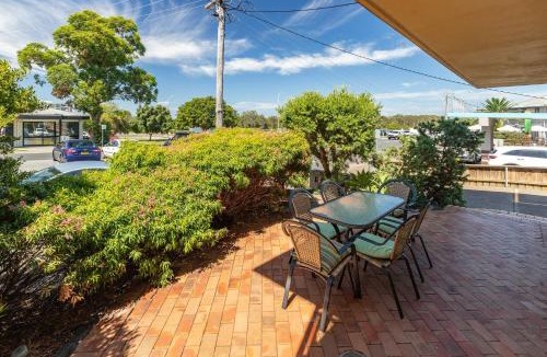 Forster Apartment | Unit 1 of 5 Lake St