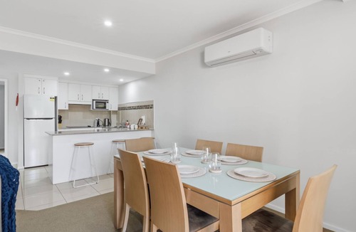 Port Macquarie Apartment | Unit 107 South Pacific Apartments