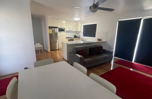 Jurien Bay Villa | Unit 11, 2 Casuarina Crescent, Ocean Beach Chalets