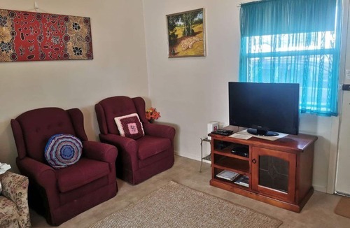 Kimba Apartment | Unit 4 - extra child bed