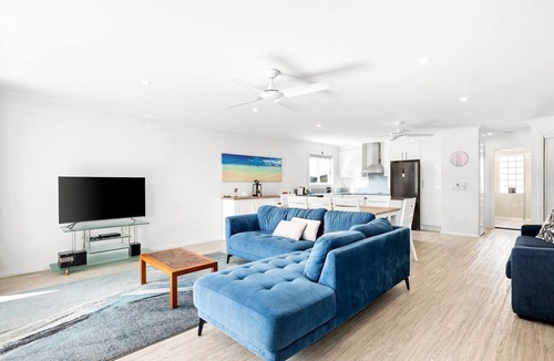Narooma Apartment | Unit 8, Boardwalk Apartments
