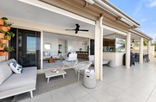 Sunshine Beach Apartment | Unit 8 Nereus Stunning and Sophisticated 3 Bedroom Apartment with View