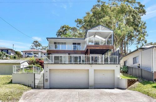 Wangi Wangi House | Upper Deck On Dobell