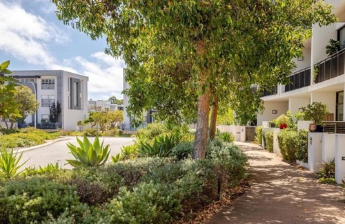 Floreat Apartment | Upscale Neighbourhood Guest Quarters