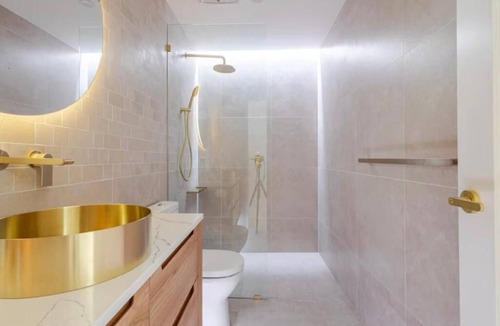 Floreat Apartment | Upscale Neighbourhood Guest Quarters