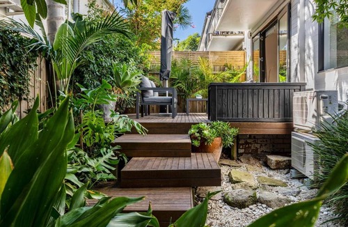 Glen Iris Apartment | Urban Cosy Osborne Glen Iris 3BR Free Parking