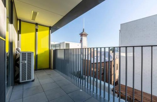Collingwood Apartment | Urban Escape on Smith Street with Balcony & Parking