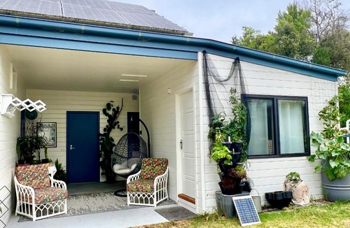 Cowes House | Uringah