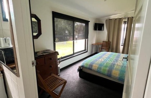 Cowes House | Uringah